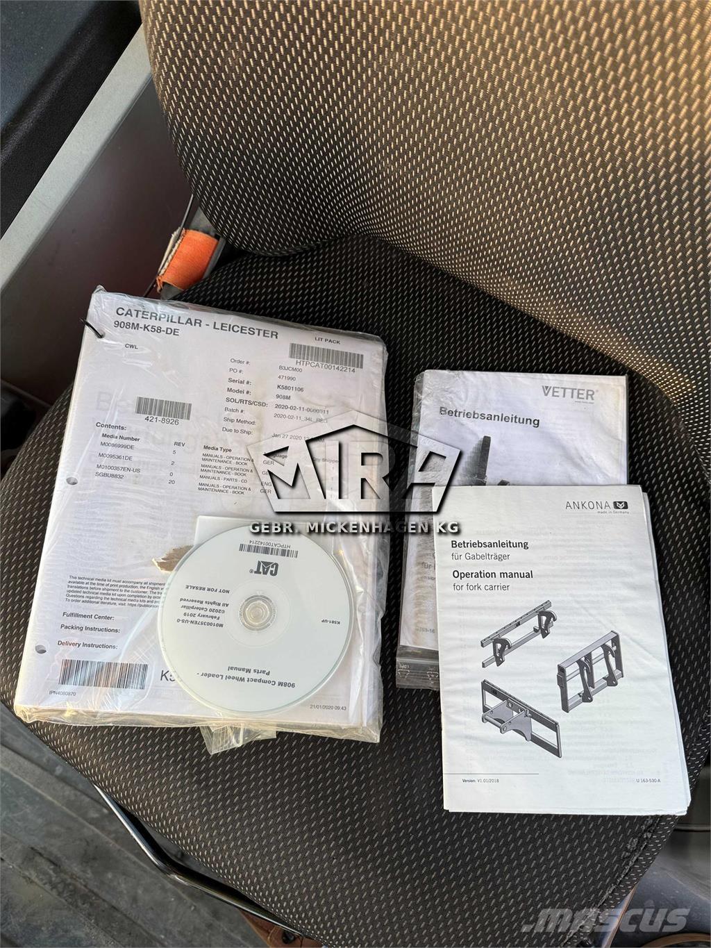 CAT 908M Utovarivači na kotačima