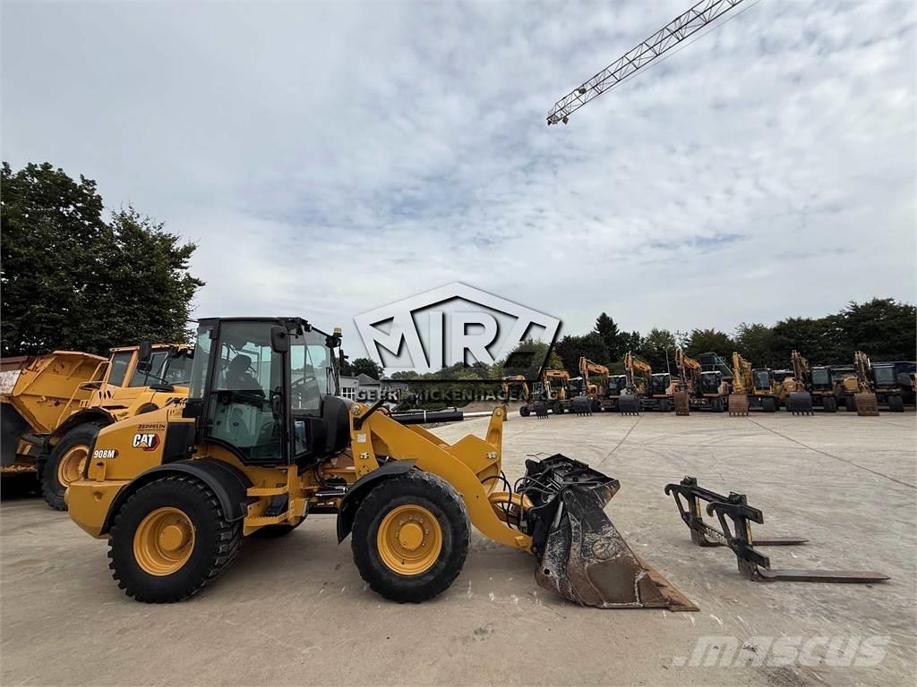 CAT 908M Utovarivači na kotačima
