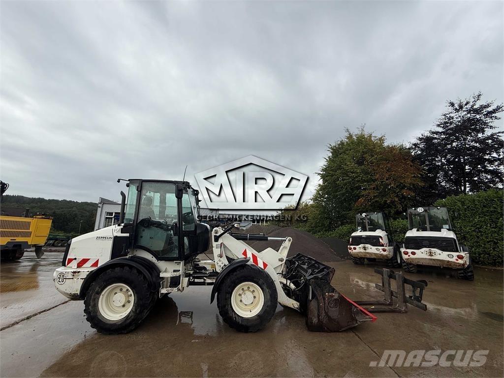 CAT 908M Utovarivači na kotačima