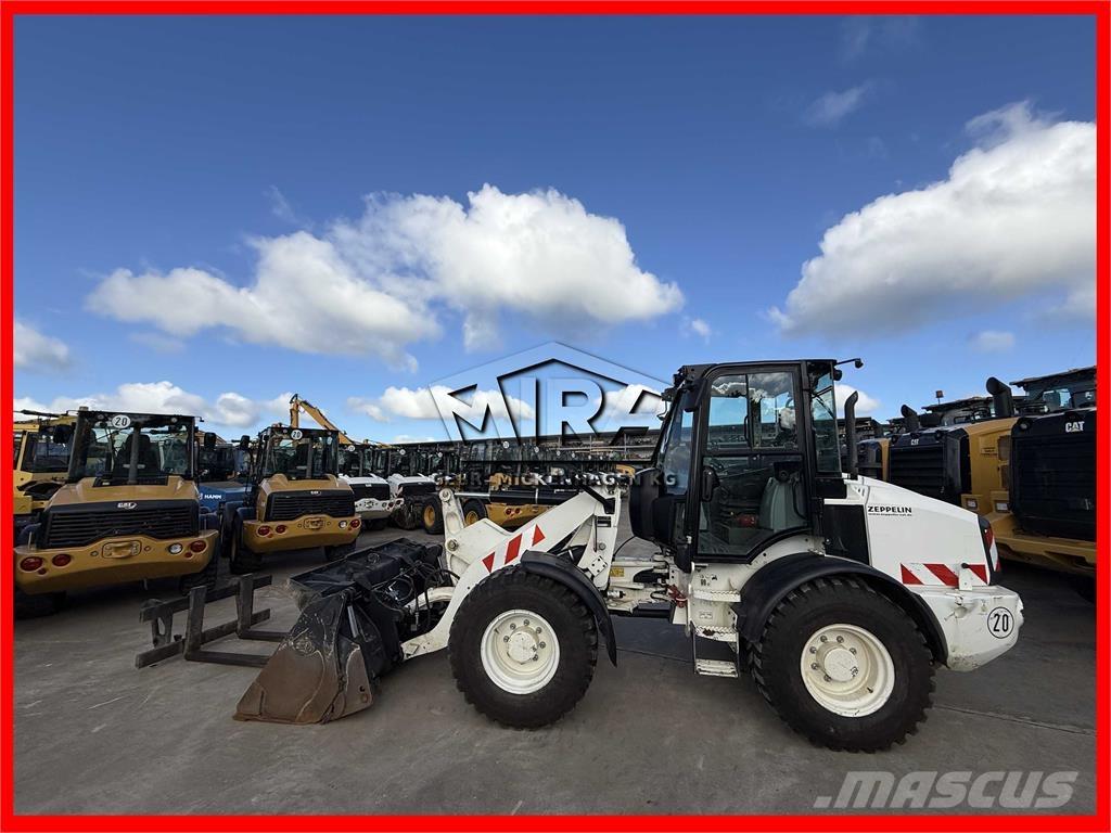 CAT 908M Utovarivači na kotačima