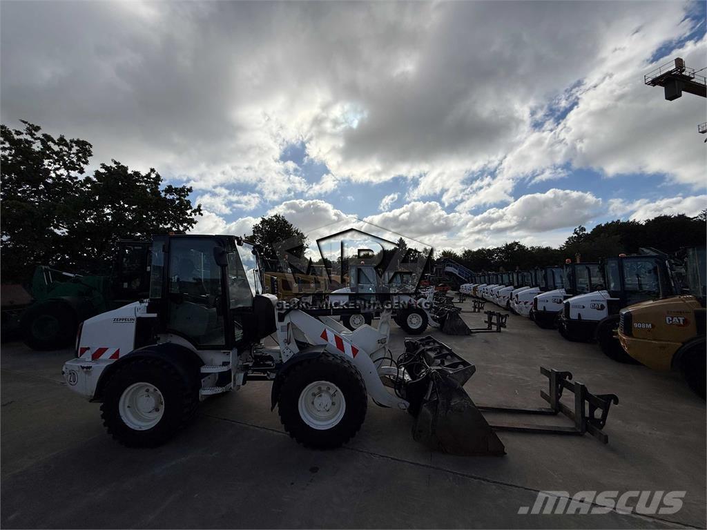 CAT 908M Utovarivači na kotačima