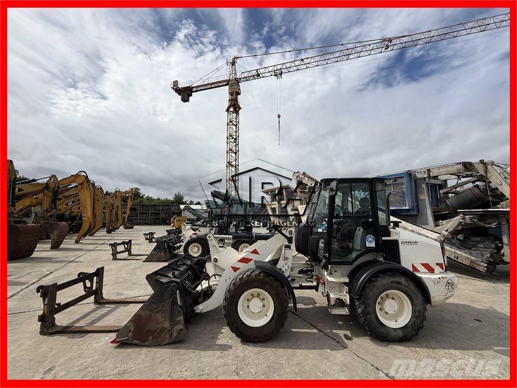 CAT 908M Utovarivači na kotačima