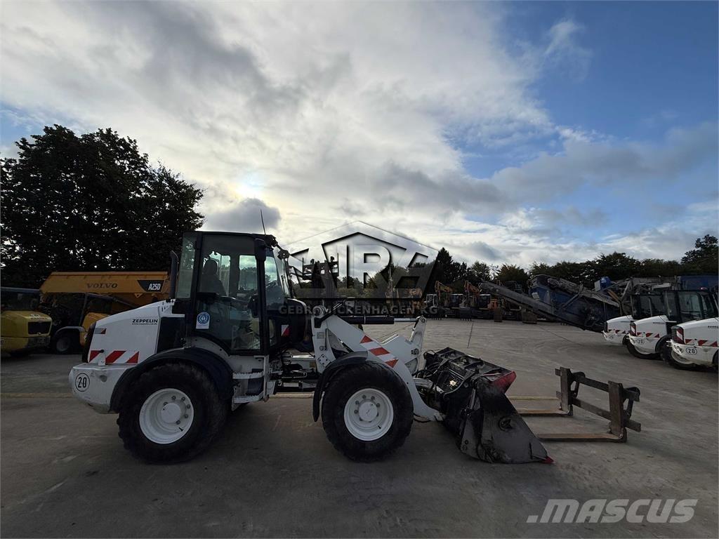 CAT 908M Utovarivači na kotačima