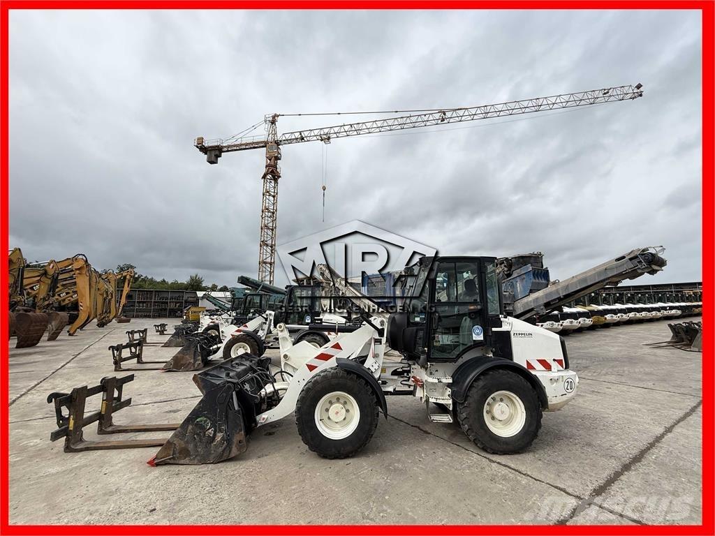 CAT 908M Utovarivači na kotačima