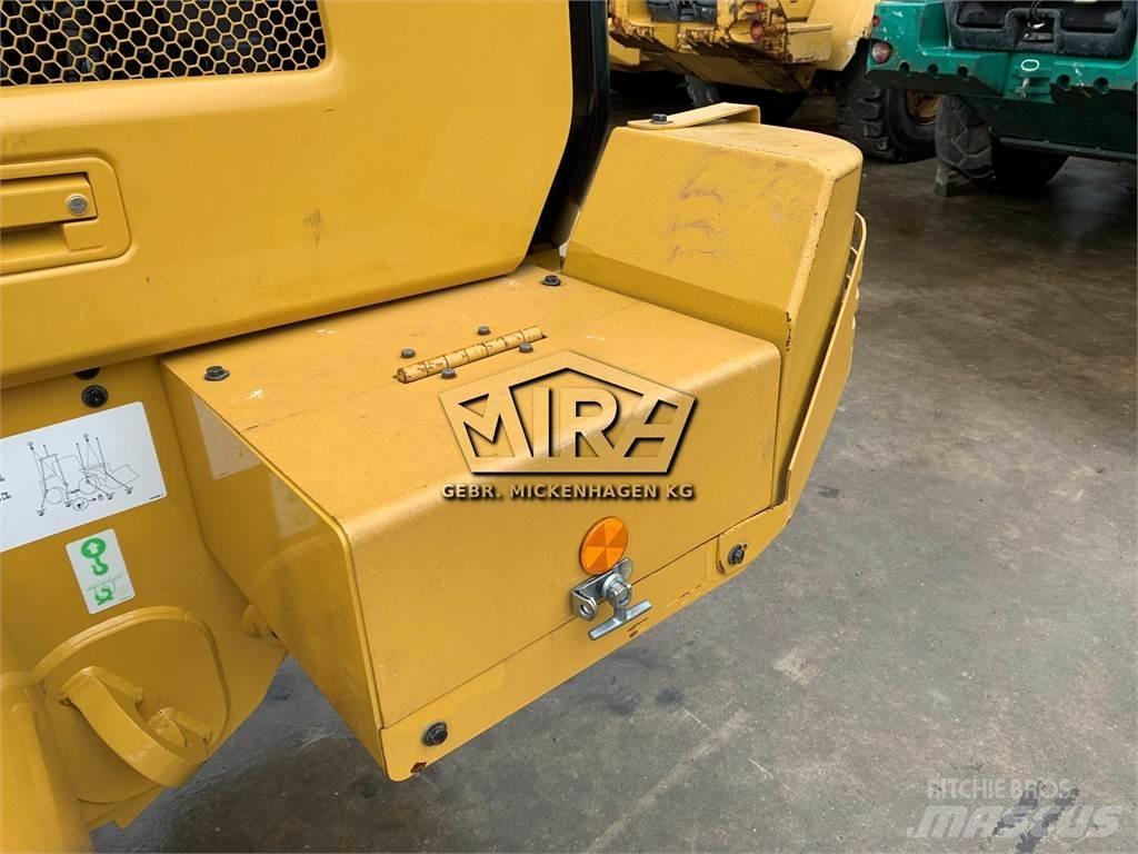 CAT 930M Utovarivači na kotačima