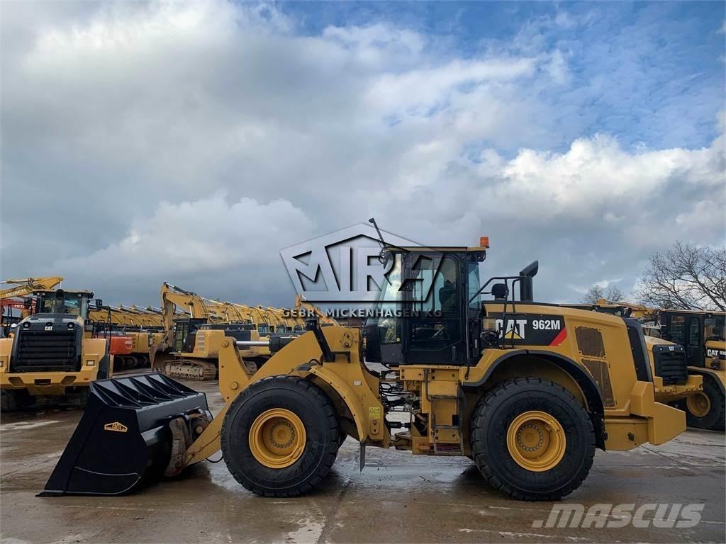 CAT 962M ( 950 M ) Utovarivači na kotačima
