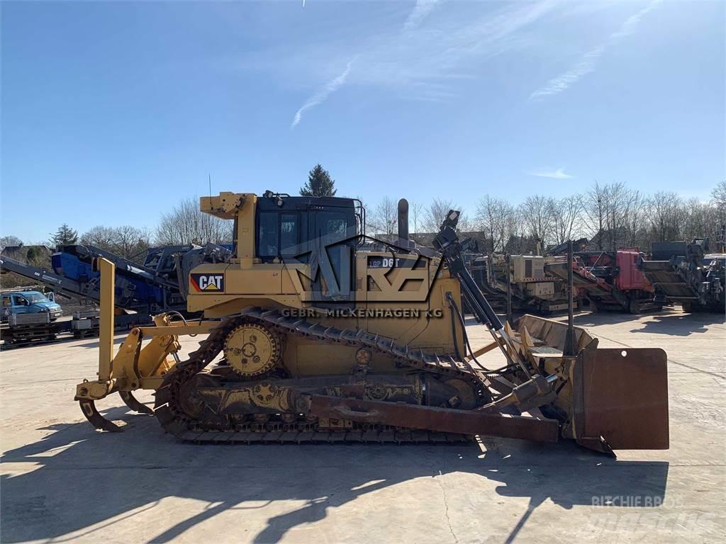 CAT D 6 T LGP Buldožeri gusjeničari