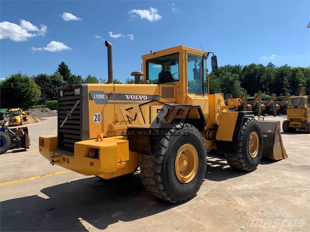 Volvo L 120 C Utovarivači na kotačima