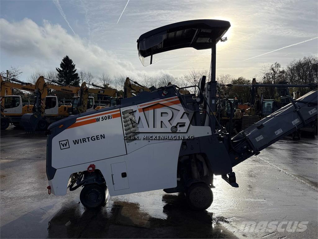 Wirtgen W 50 Ri Asfaltne hladne glodalice