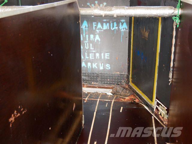  2 Pferde Prikolice za prijevoz stoke