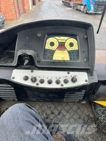 Bomag BW213DH-4 Ostali valjci