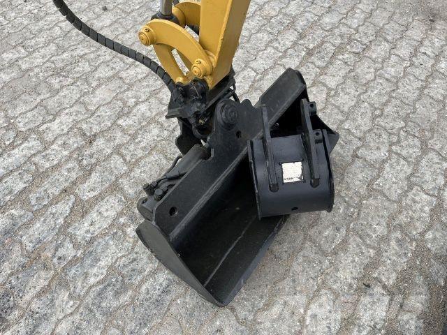 CAT 300.9D Građevinarstvo – ostalo