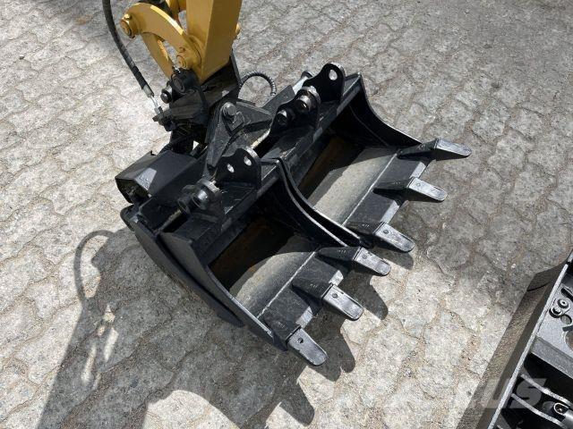 CAT 300.9D Građevinarstvo – ostalo