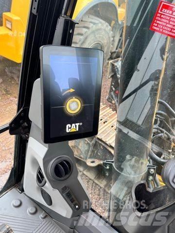 CAT 323 Bageri gusjeničari