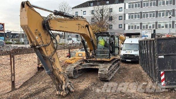 CAT 330-07 Bageri gusjeničari