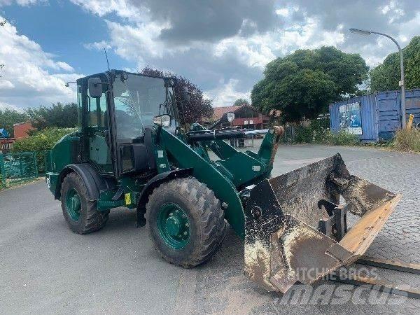 CAT 906 M Utovarivači na kotačima