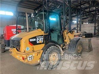 CAT 906M Utovarivači na kotačima