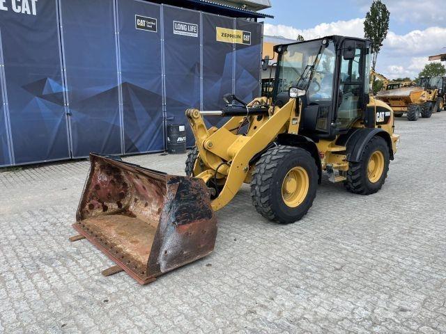 CAT 908M Građevinarstvo – ostalo