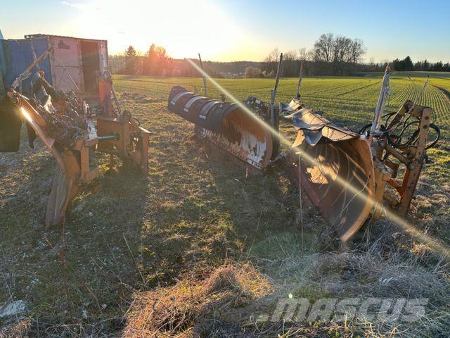 Dücker Schneepflug Plugovi okretači