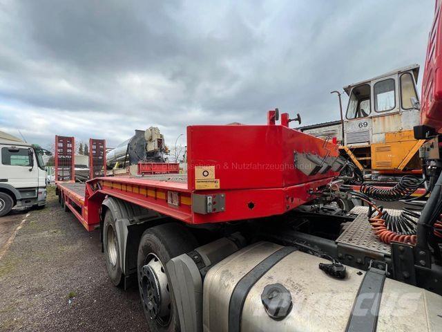 Faymonville STN-3UB Nisko-utovarne poluprikolice