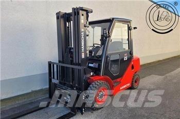 Hangcha CPCD25-XH7F Dizelski viličari