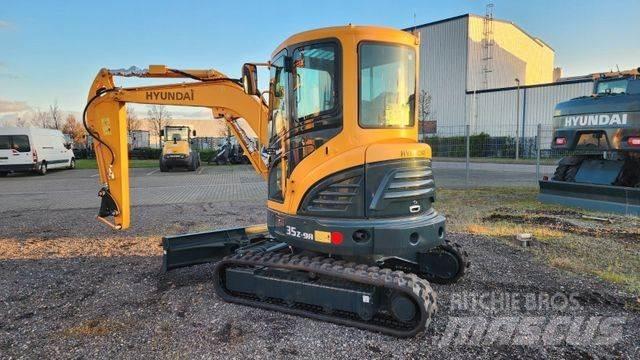 Hyundai R35z-9A Mini bageri <7t