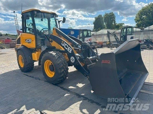 JCB 409 Utovarivači na kotačima