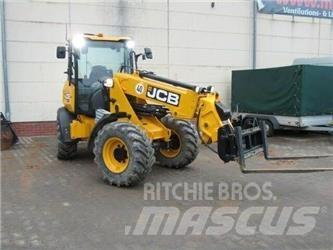JCB TM220 Agri Utovarivači na kotačima