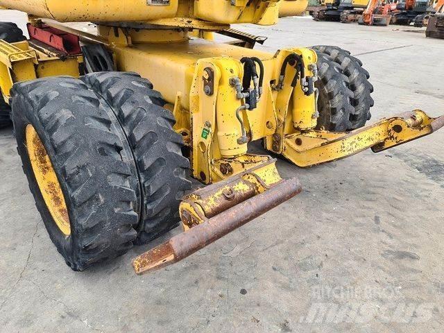 Komatsu PW 110 Bageri na kotačima