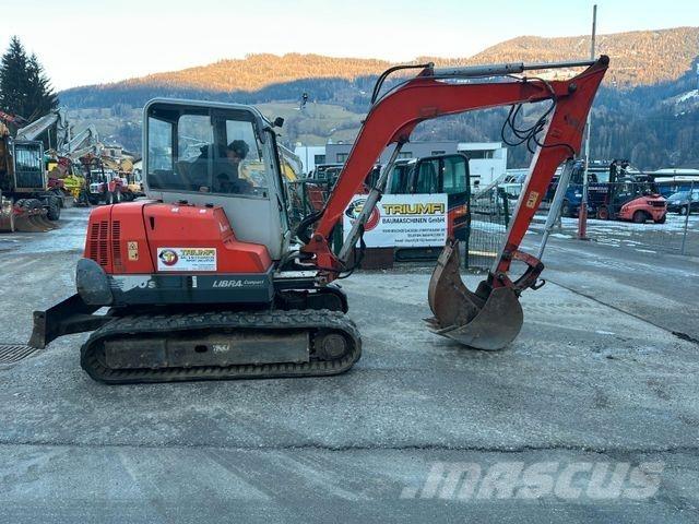 Libra 150S Mini bageri <7t