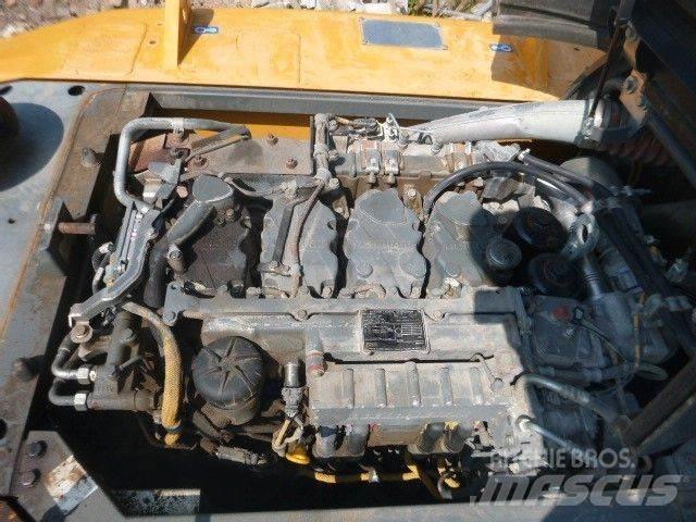 Liebherr R924 LC Bageri gusjeničari