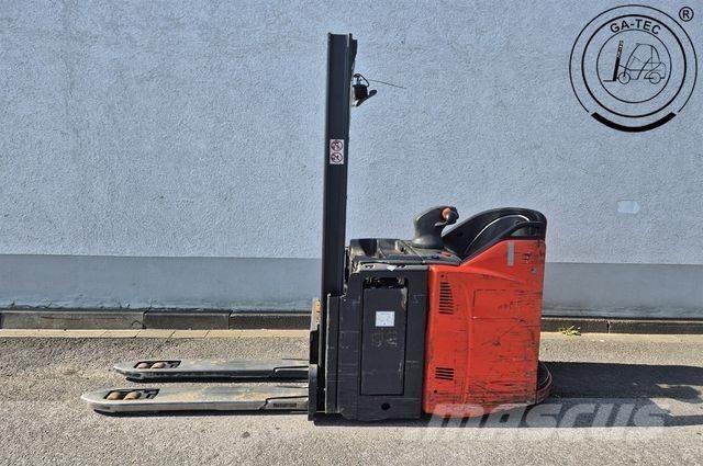 Linde D14SP-133-01 Visokopodizni komisioni viličar