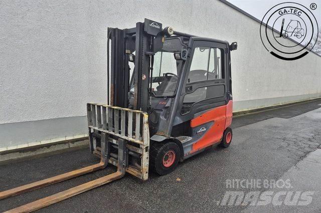 Linde E25/600 HL Električni viličari
