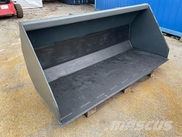  LÖFFEL Utovarivači na kotačima