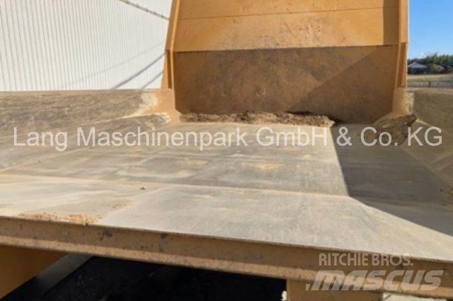 Morooka MST 2200 VD Zglobni demperi