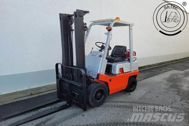 Nissan FO1 A15U Plinski viličari