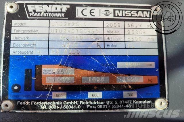 Nissan U1D2A25LQ Plinski viličari