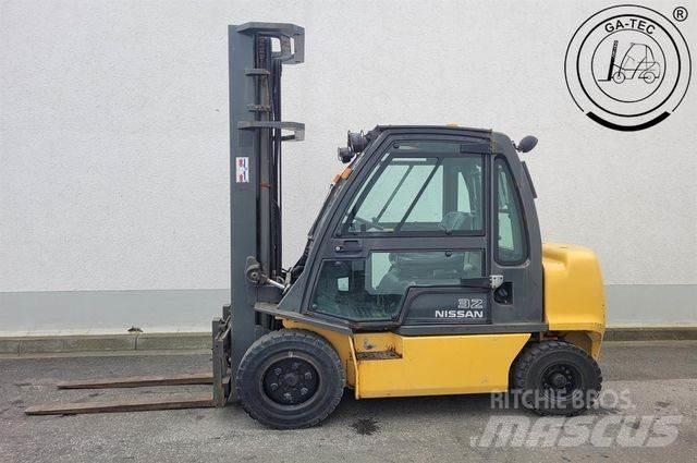 Nissan YG1D2A320 Dizelski viličari