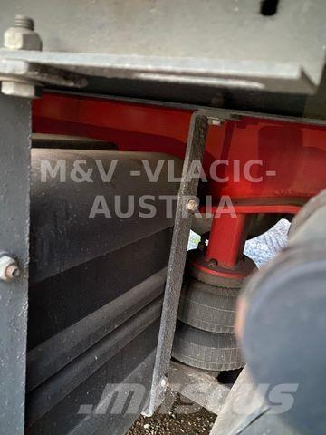 Schwarzmüller Mega Poluprikolice sa ceradom