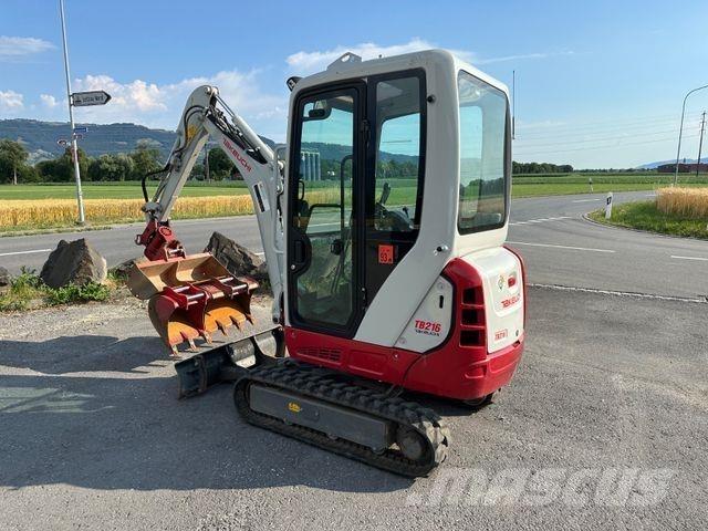 Takeuchi TB216 Mini bageri <7t