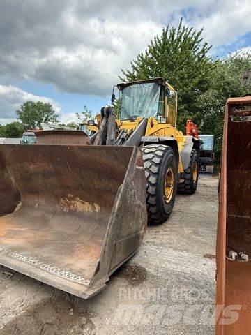 Volvo L 120 E Utovarivači na kotačima