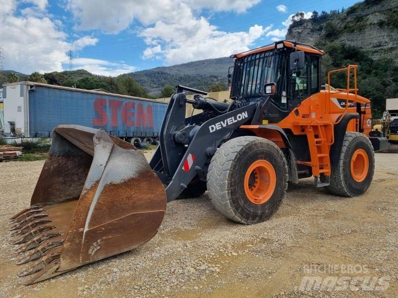 Doosan DL300 Utovarivači na kotačima