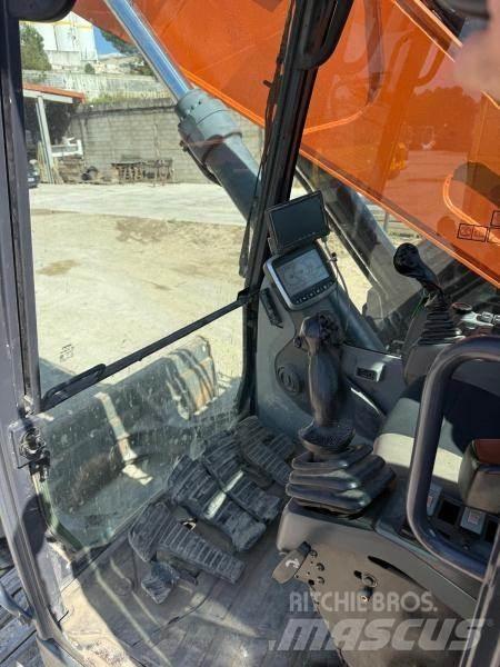 Doosan DX235LCR Bageri gusjeničari