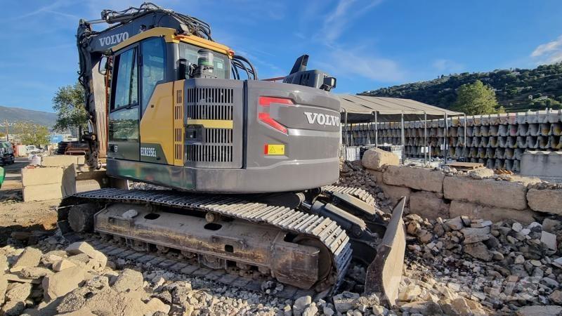 Volvo ecr235 Bageri gusjeničari