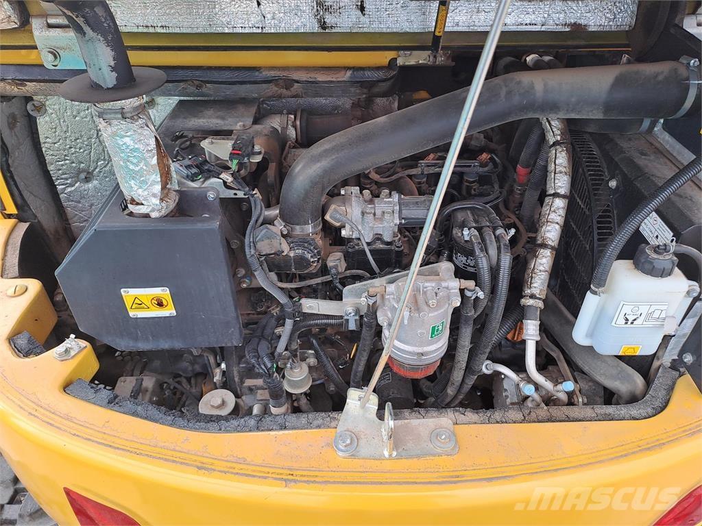 Komatsu  Bageri gusjeničari