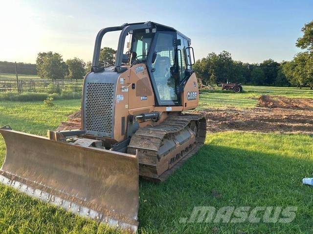 Case IH 750M Dozer Buldožeri gusjeničari