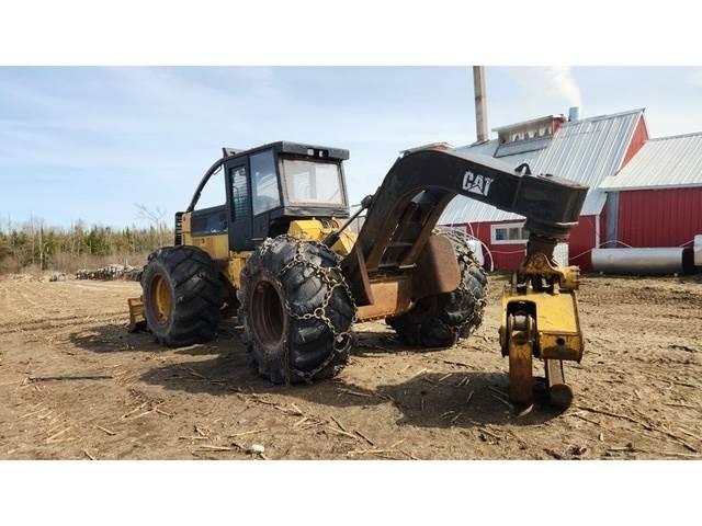 CAT 525C Skidder Građevinarstvo – ostalo