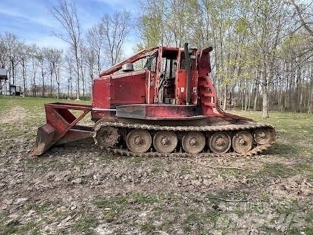 KMC 210-CA Skidder Građevinarstvo – ostalo