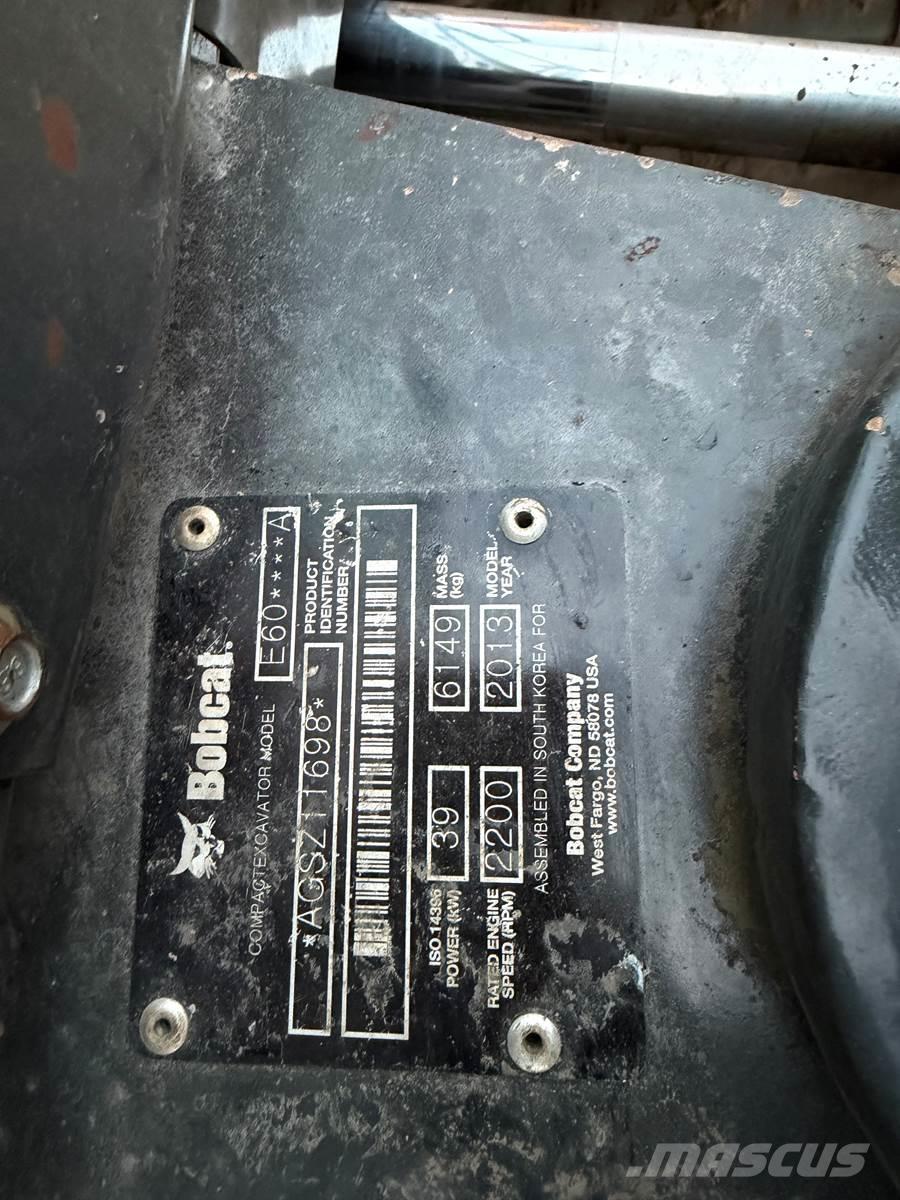 Bobcat E60 Bageri gusjeničari