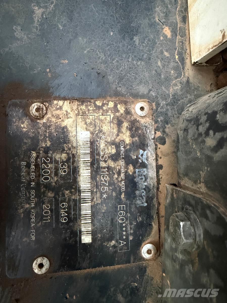 Bobcat E60 Bageri gusjeničari